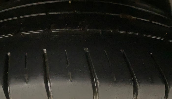 2020 KIA SELTOS HTX IVT 1.5 PETROL, Petrol, Automatic, 44,276 km, Right Rear Tyre Tread