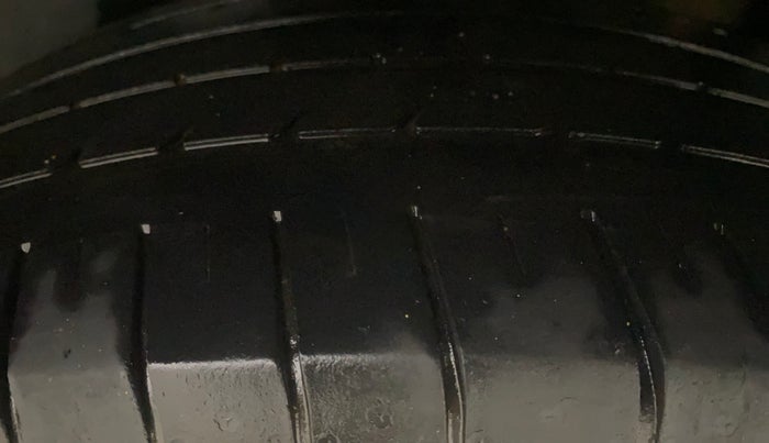 2020 KIA SELTOS HTX IVT 1.5 PETROL, Petrol, Automatic, 44,276 km, Left Rear Tyre Tread