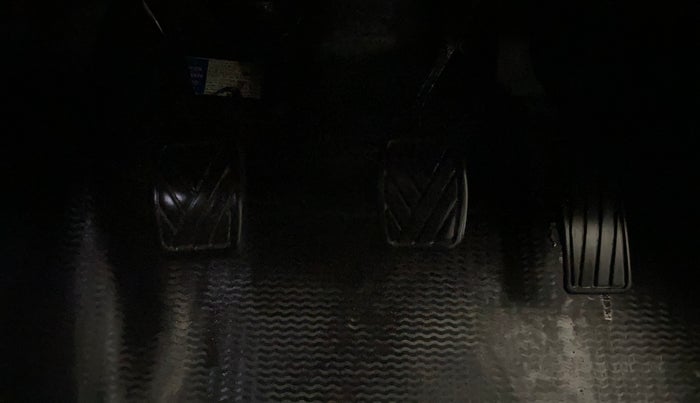 2018 Maruti S Cross ZETA 1.3, Diesel, Manual, 52,123 km, Pedals