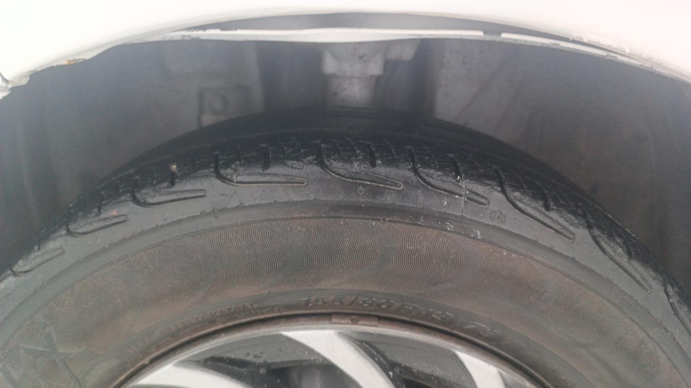 2018 Datsun Redi Go T (O), Petrol, Manual, 1,12,794 km, Left Front Tyre Tread