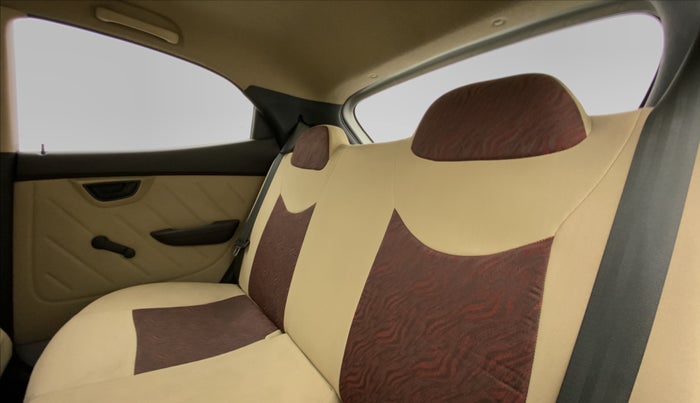 2015 Hyundai Eon D-LITE+, Petrol, Manual, 27,145 km, Right Side Rear Door Cabin