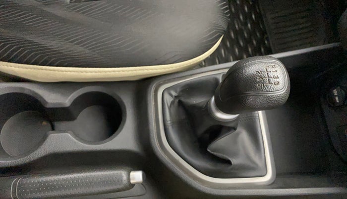 2015 Hyundai Creta SX PLUS 1.6 PETROL, Petrol, Manual, 72,115 km, Gear Lever