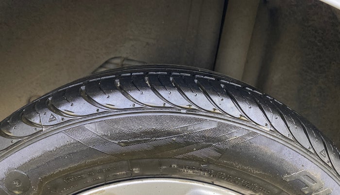 2020 Ford Figo Aspire TITANIUM 1.5 PETROL AT, Petrol, Automatic, 36,667 km, Left Rear Tyre Tread