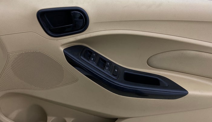 2020 Ford Figo Aspire TITANIUM 1.5 PETROL AT, Petrol, Automatic, 36,667 km, Driver Side Door Panels Control