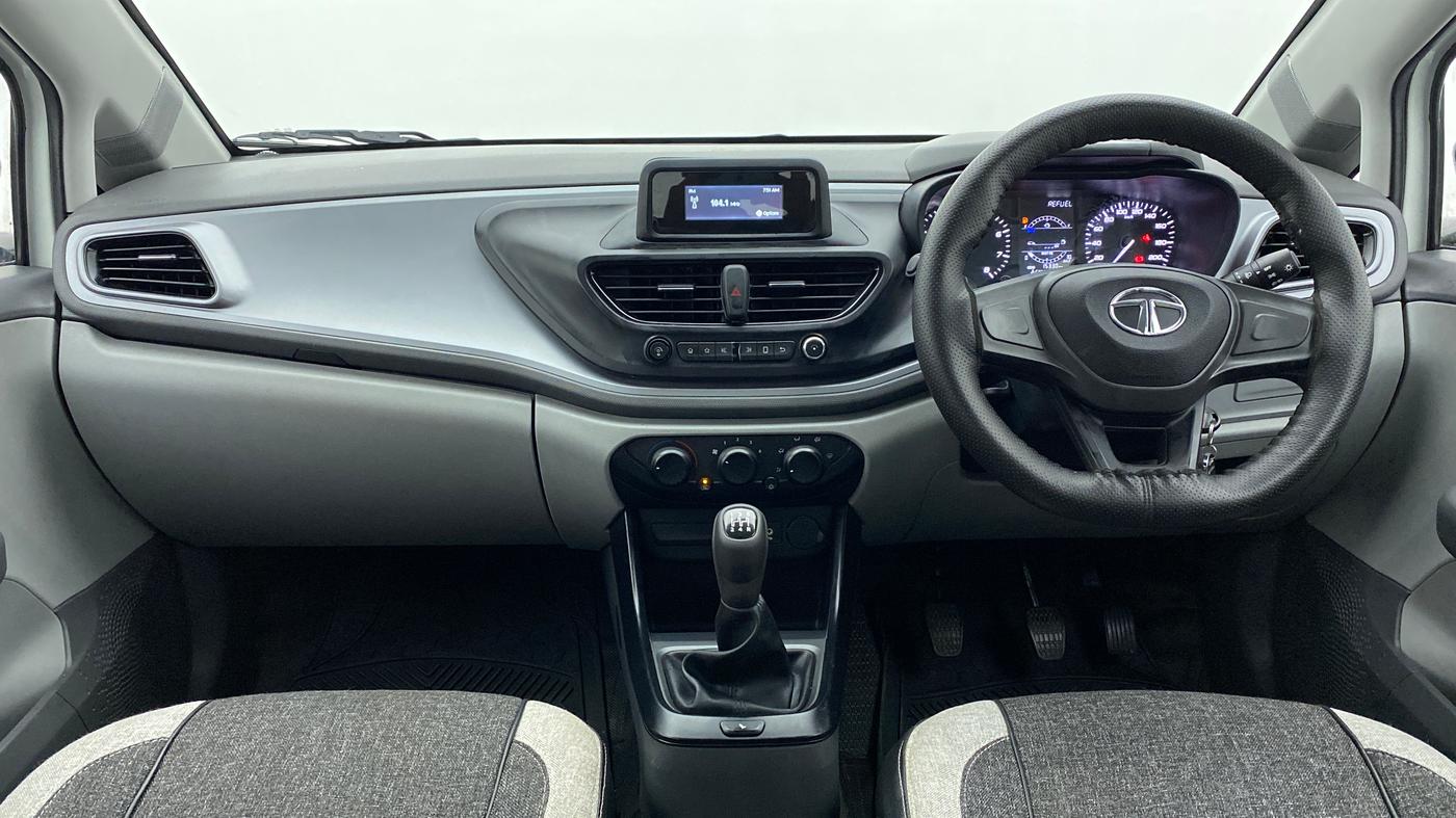 2020 Tata ALTROZ XM 1.2, Petrol, Manual, 15,451 km, Dashboard