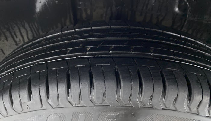 2020 Tata ALTROZ XM 1.2, Petrol, Manual, 15,451 km, Right Rear Tyre Tread