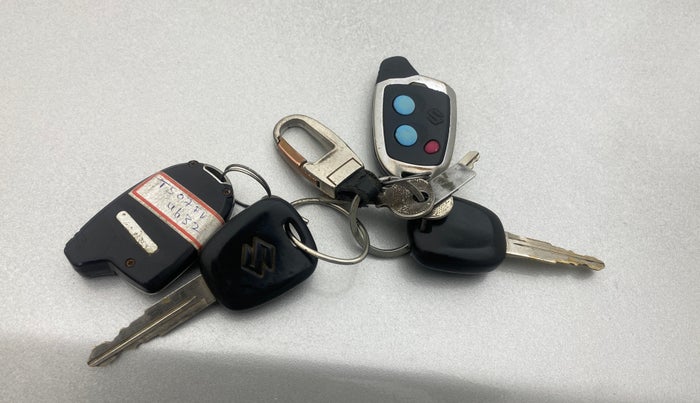 2017 Maruti Alto 800 LXI, Petrol, Manual, 44,795 km, Key Close Up