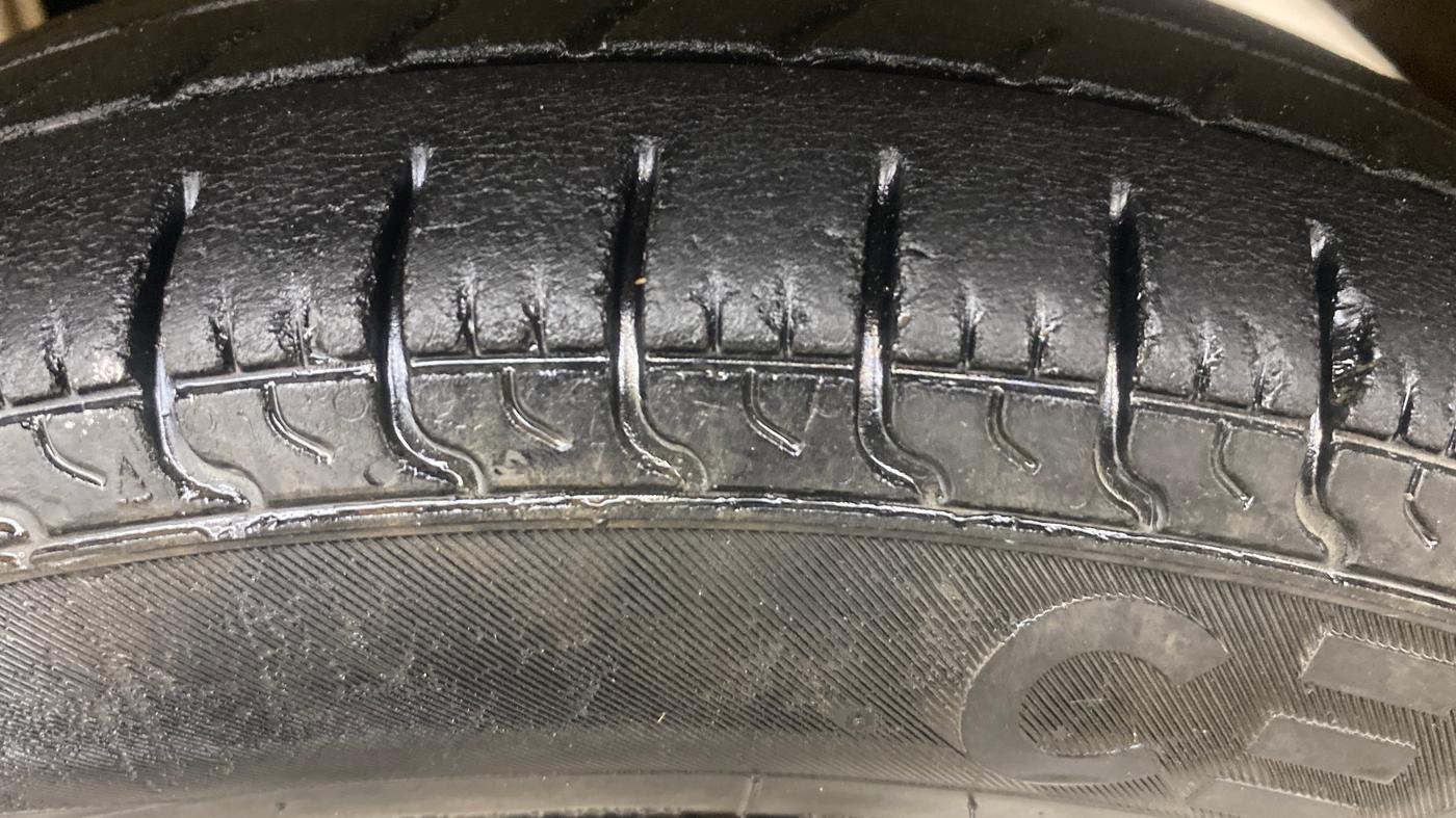 2017 Maruti Alto 800 LXI, Petrol, Manual, 44,861 km, Left Rear Tyre Tread