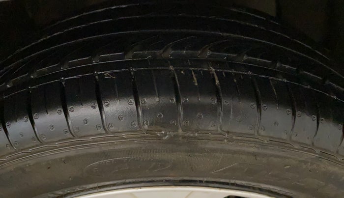 2016 Ford Ecosport AMBIENTE 1.5L PETROL, Petrol, Manual, 54,525 km, Right Front Tyre Tread