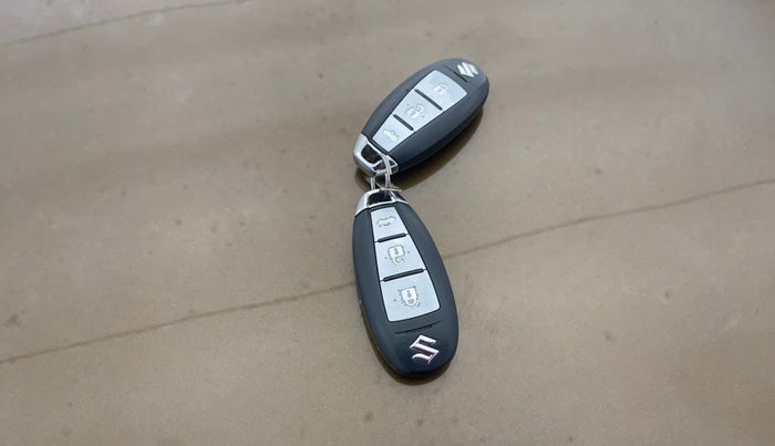 2017 Maruti Ciaz ZETA 1.4  MT PETROL, Petrol, Manual, 54,925 km, Key Close Up