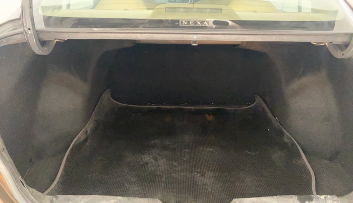 2017 Maruti Ciaz ZETA 1.4  MT PETROL, Petrol, Manual, 54,925 km, Boot Inside