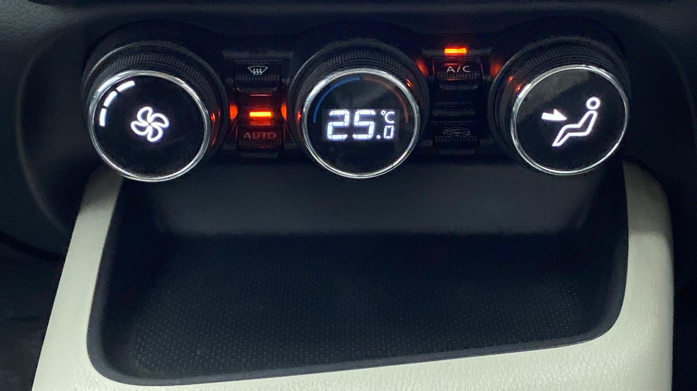 2021 Nissan MAGNITE XL TURBO CVT, Petrol, Automatic, 26,496 km, Automatic Climate Control