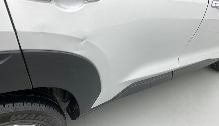 2021 Nissan MAGNITE XL TURBO CVT, Petrol, Automatic, 26,496 km, Right rear door - Slightly dented