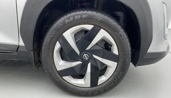 2021 Nissan MAGNITE XL TURBO CVT, Petrol, Automatic, 26,496 km, Right Front Wheel