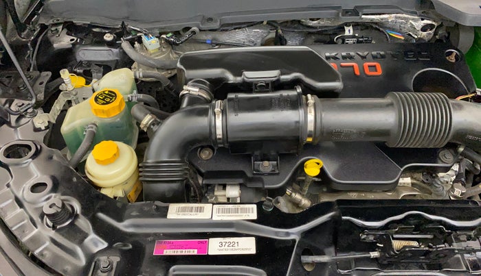 2021 Tata Harrier XT PLUS 2.0L KRYOTEC, Diesel, Manual, 51,752 km, Engine View - Right
