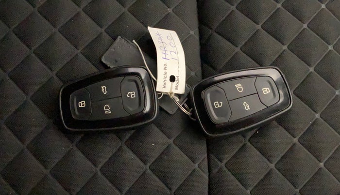 2021 Tata Harrier XT PLUS 2.0L KRYOTEC, Diesel, Manual, 51,752 km, Key Close Up