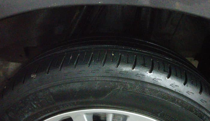 2020 Honda City 1.5L I-VTEC V MT 5TH GEN, Petrol, Manual, 60,954 km, Left Rear Tyre Tread