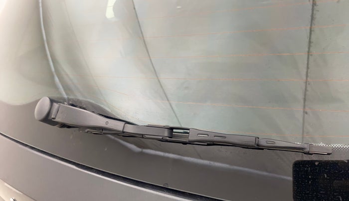 2022 Skoda KUSHAQ AMBITION 1.0L TSI MT, Petrol, Manual, 31,715 km, Rear Wiper