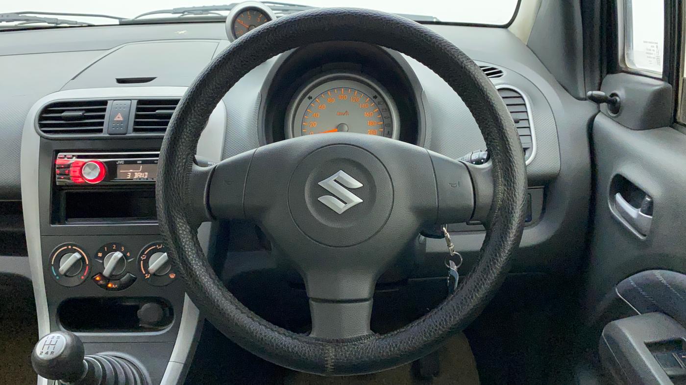 2010 Maruti Ritz VDI, Diesel, Manual, 96,425 km, Steering Wheel Close Up