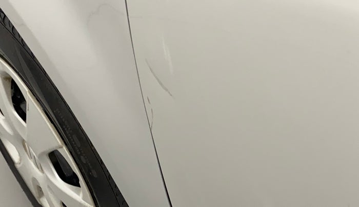 2010 Maruti Ritz VDI, Diesel, Manual, 96,425 km, Front passenger door - Slightly dented