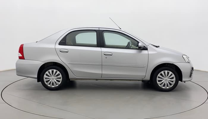2017 Toyota Etios V PLATINUM, Petrol, Manual, 15,773 km, Right Side View