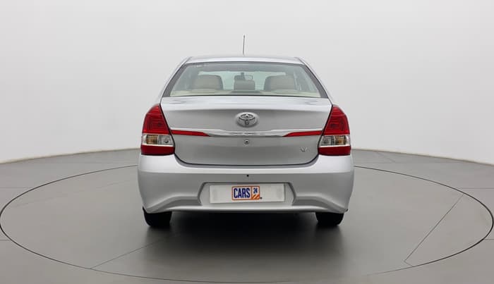 2017 Toyota Etios V PLATINUM, Petrol, Manual, 15,773 km, Back/Rear