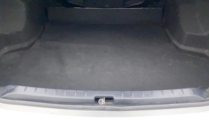 2017 Toyota Etios V PLATINUM, Petrol, Manual, 15,773 km, Boot Inside