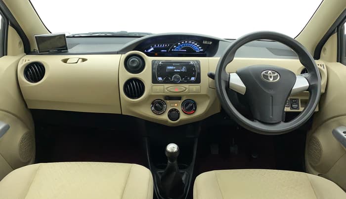 2017 Toyota Etios V PLATINUM, Petrol, Manual, 15,773 km, Dashboard