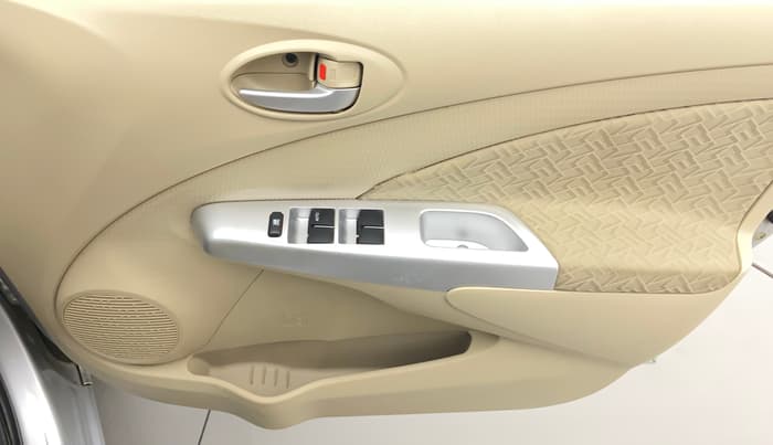 2017 Toyota Etios V PLATINUM, Petrol, Manual, 15,773 km, Driver Side Door Panels Control