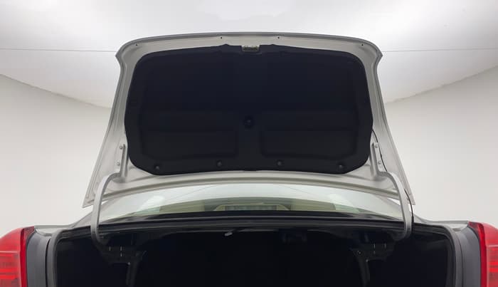 2017 Toyota Etios V PLATINUM, Petrol, Manual, 15,773 km, Boot Door Open