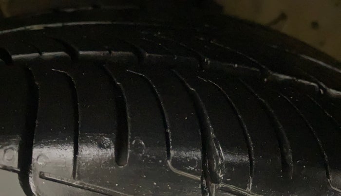 2018 Hyundai NEW SANTRO SPORTZ MT, Petrol, Manual, 39,549 km, Left Front Tyre Tread