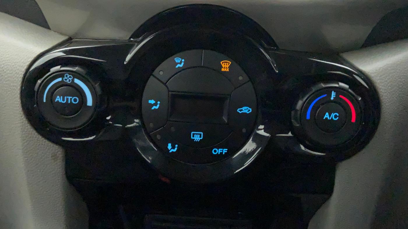 2017 Ford Ecosport TITANIUM 1.5L PETROL, Petrol, Manual, 56,547 km, Automatic Climate Control