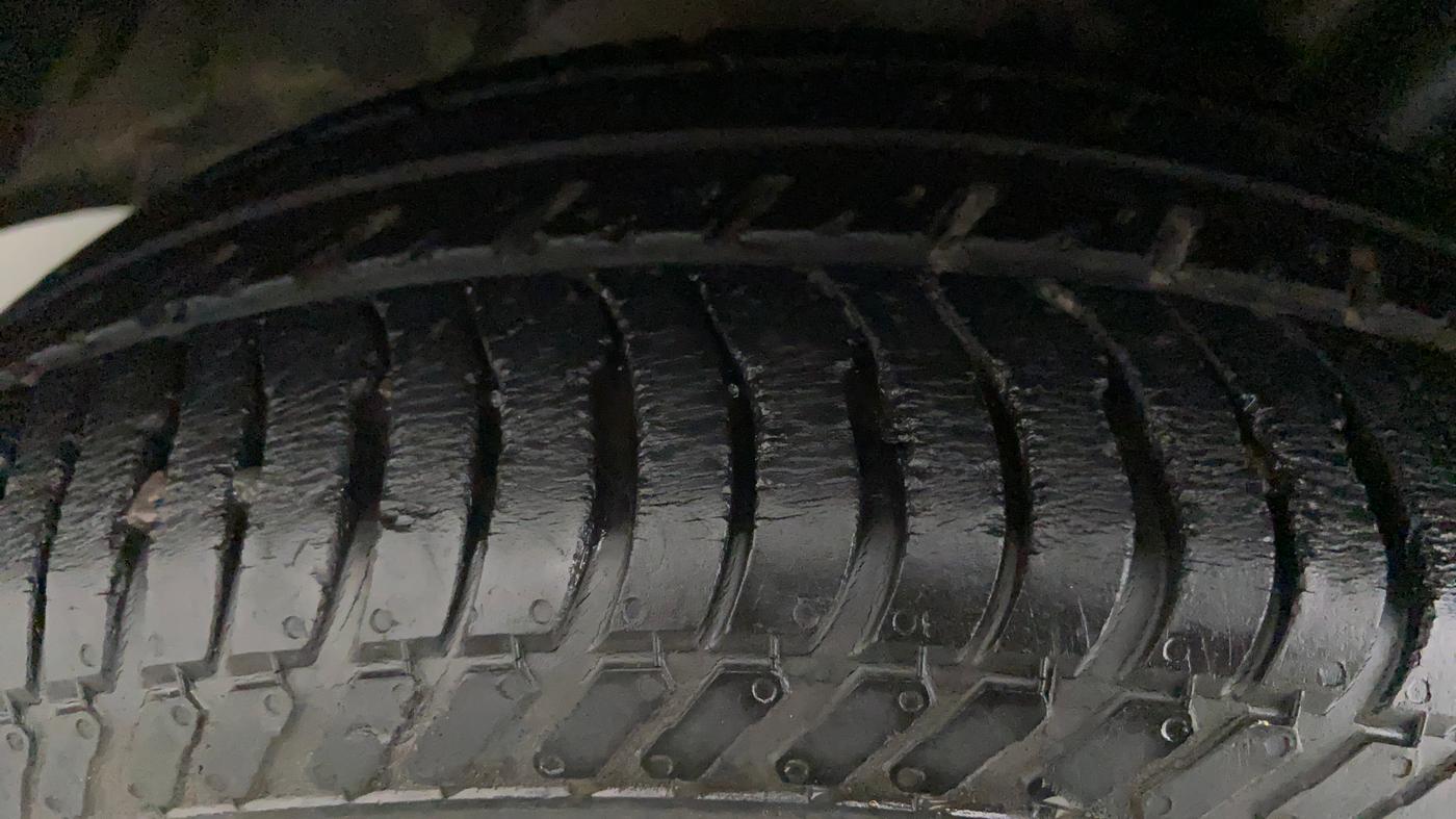 2017 Ford Ecosport TITANIUM 1.5L PETROL, Petrol, Manual, 56,547 km, Right Front Tyre Tread