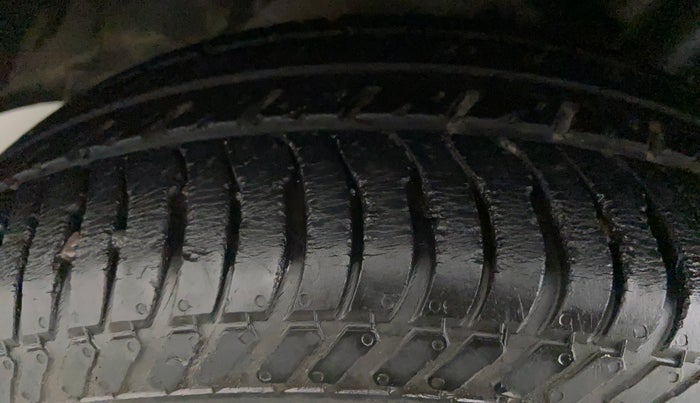 2017 Ford Ecosport TITANIUM 1.5L PETROL, Petrol, Manual, 56,547 km, Right Front Tyre Tread