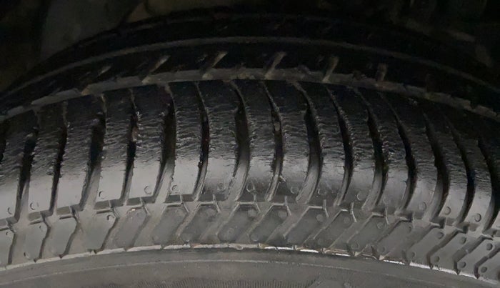 2017 Ford Ecosport TITANIUM 1.5L PETROL, Petrol, Manual, 56,547 km, Right Rear Tyre Tread
