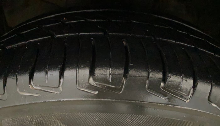 2020 Honda City 1.5L I-VTE V CVT, Petrol, Automatic, 61,912 km, Left Front Tyre Tread