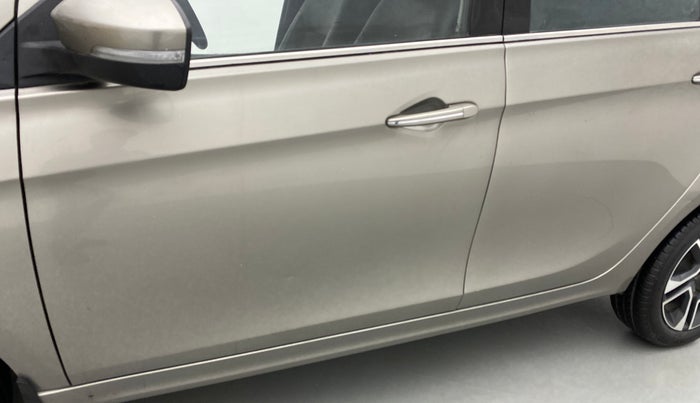 2019 Tata TIGOR XZ PLUS PETROL, Petrol, Manual, 20,300 km, Front passenger door - Paint has faded