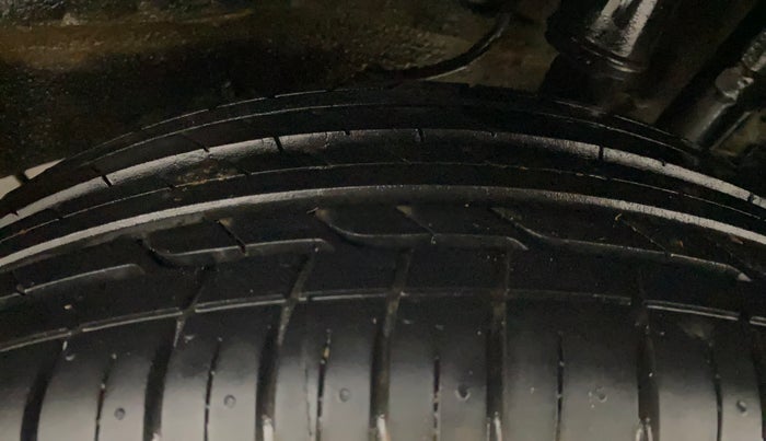 2022 Tata NEXON XM SUNROOF PETROL, Petrol, Manual, 16,608 km, Left Rear Tyre Tread