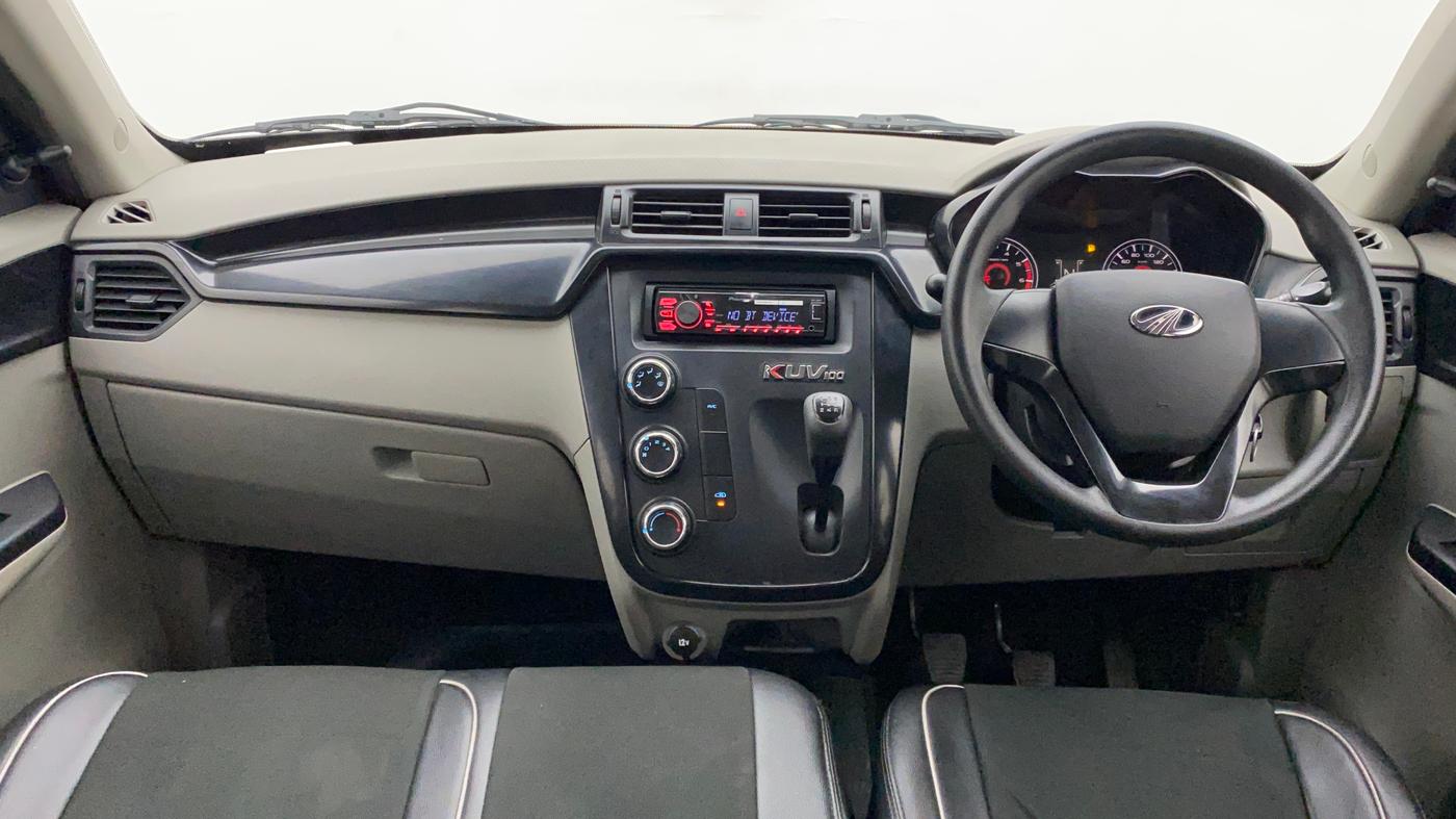 2017 Mahindra Kuv100 K4 6 STR, Petrol, Manual, 22,110 km, Dashboard