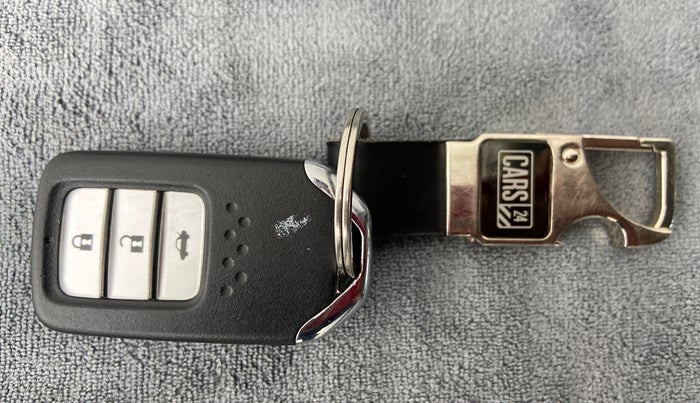 2021 Honda City V MT PETROL, Petrol, Manual, 19,216 km, Key Close Up