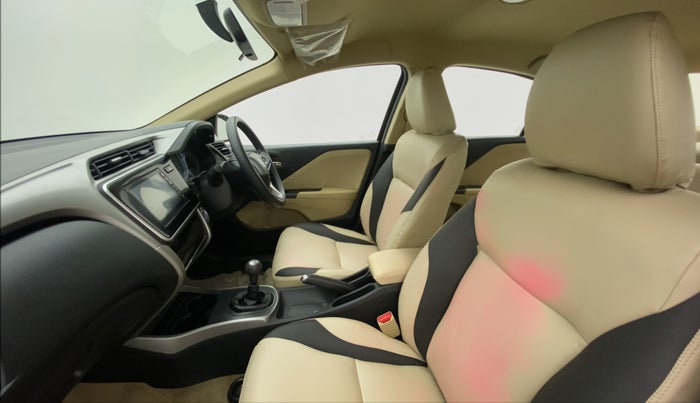 2021 Honda City V MT PETROL, Petrol, Manual, 19,216 km, Right Side Front Door Cabin