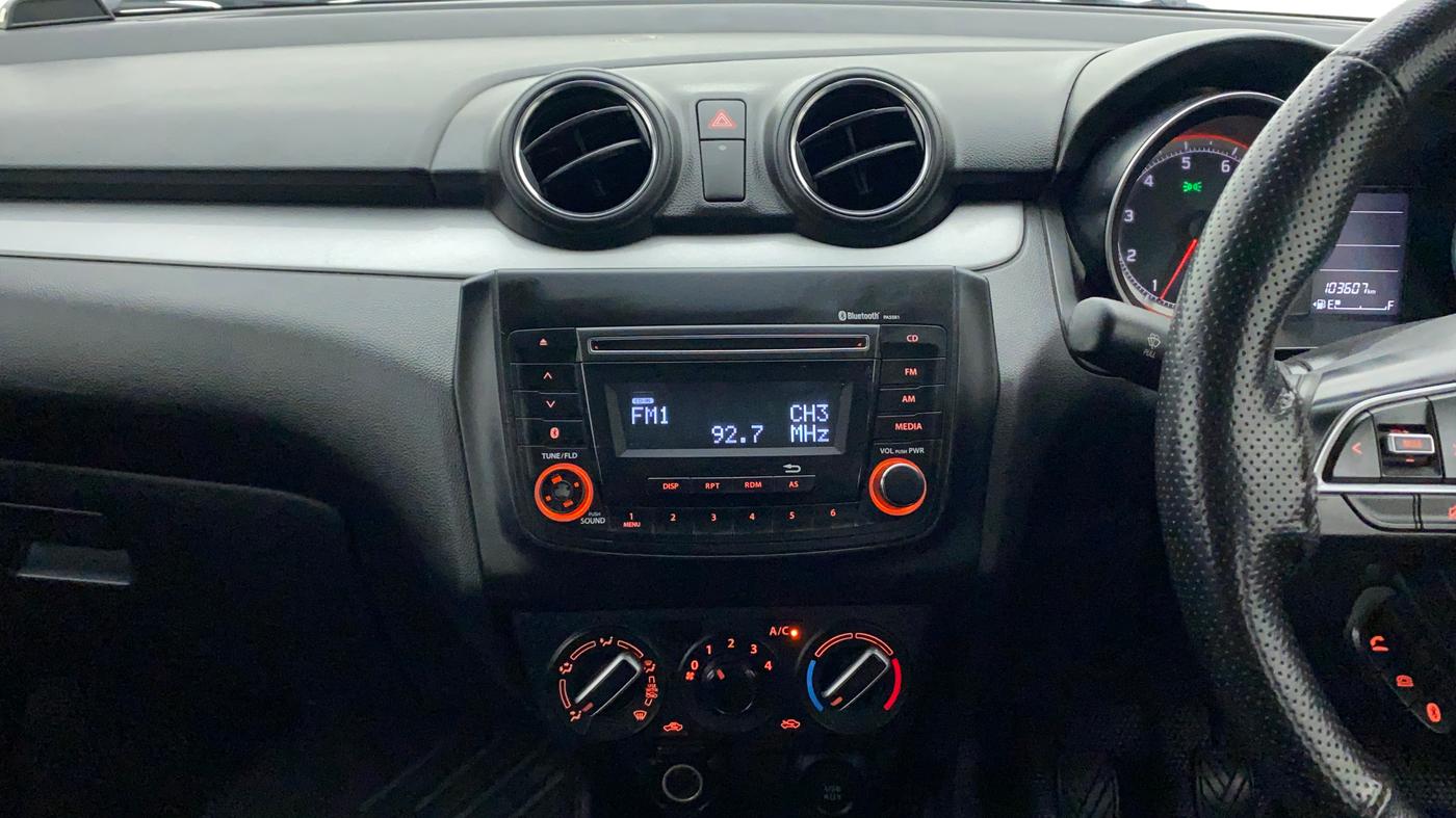 2018 Maruti Swift VXI, Petrol, Manual, 1,03,607 km, Air Conditioner