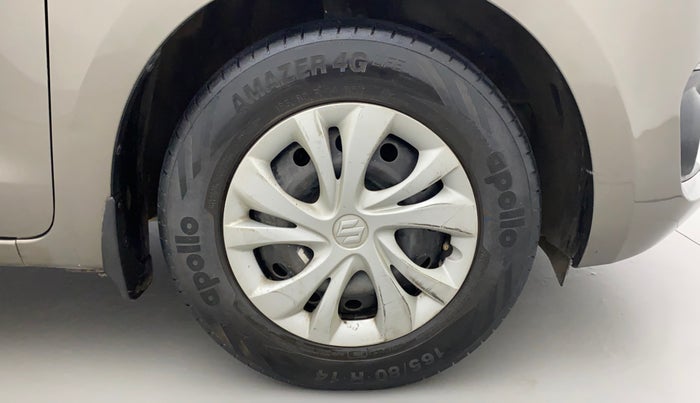 2018 Maruti Swift VXI, Petrol, Manual, 1,03,607 km, Right Front Wheel