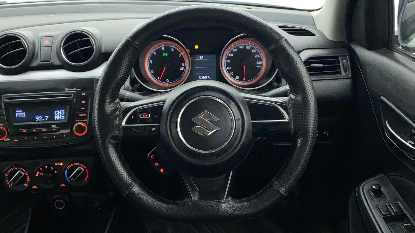 2018 Maruti Swift VXI, Petrol, Manual, 1,03,607 km, Steering Wheel Close Up