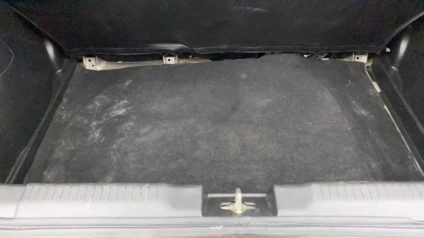 2018 Maruti Swift VXI, Petrol, Manual, 1,03,607 km, Boot Inside