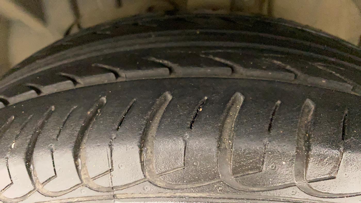 2017 Ford Ecosport TREND 1.5L PETROL, Petrol, Manual, 53,917 km, Left Front Tyre Tread