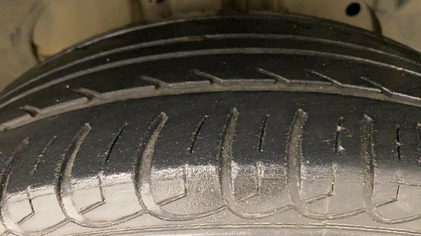 2017 Ford Ecosport TREND 1.5L PETROL, Petrol, Manual, 53,917 km, Right Front Tyre Tread