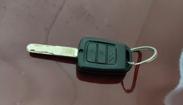 2015 Honda Jazz 1.2L I-VTEC V, Petrol, Manual, 89,663 km, Key Close Up