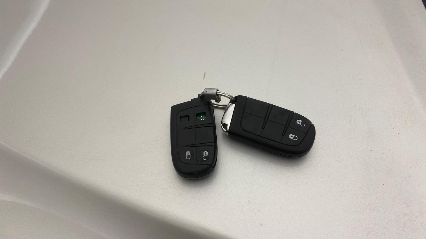 2017 Jeep Compass LIMITED 1.4 PETROL AT, Petrol, Automatic, 55,446 km, Key Close Up
