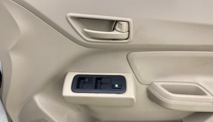 2022 Maruti Dzire LXI, Petrol, Manual, 53,727 km, Driver Side Door Panels Control